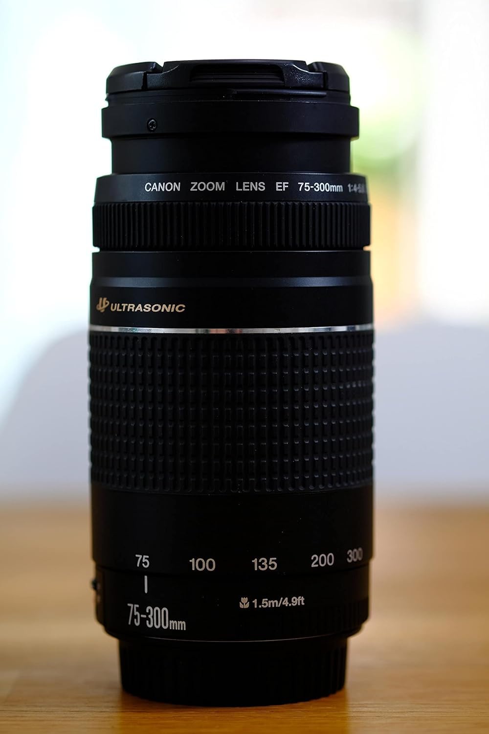 EF 75-300mm f/4-5.6 III